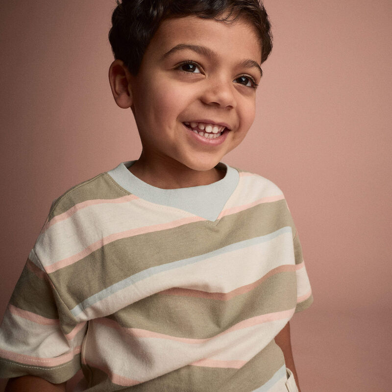 Toddler Boy Otter Pocket Tee in Stripes - Cream/Light Blue