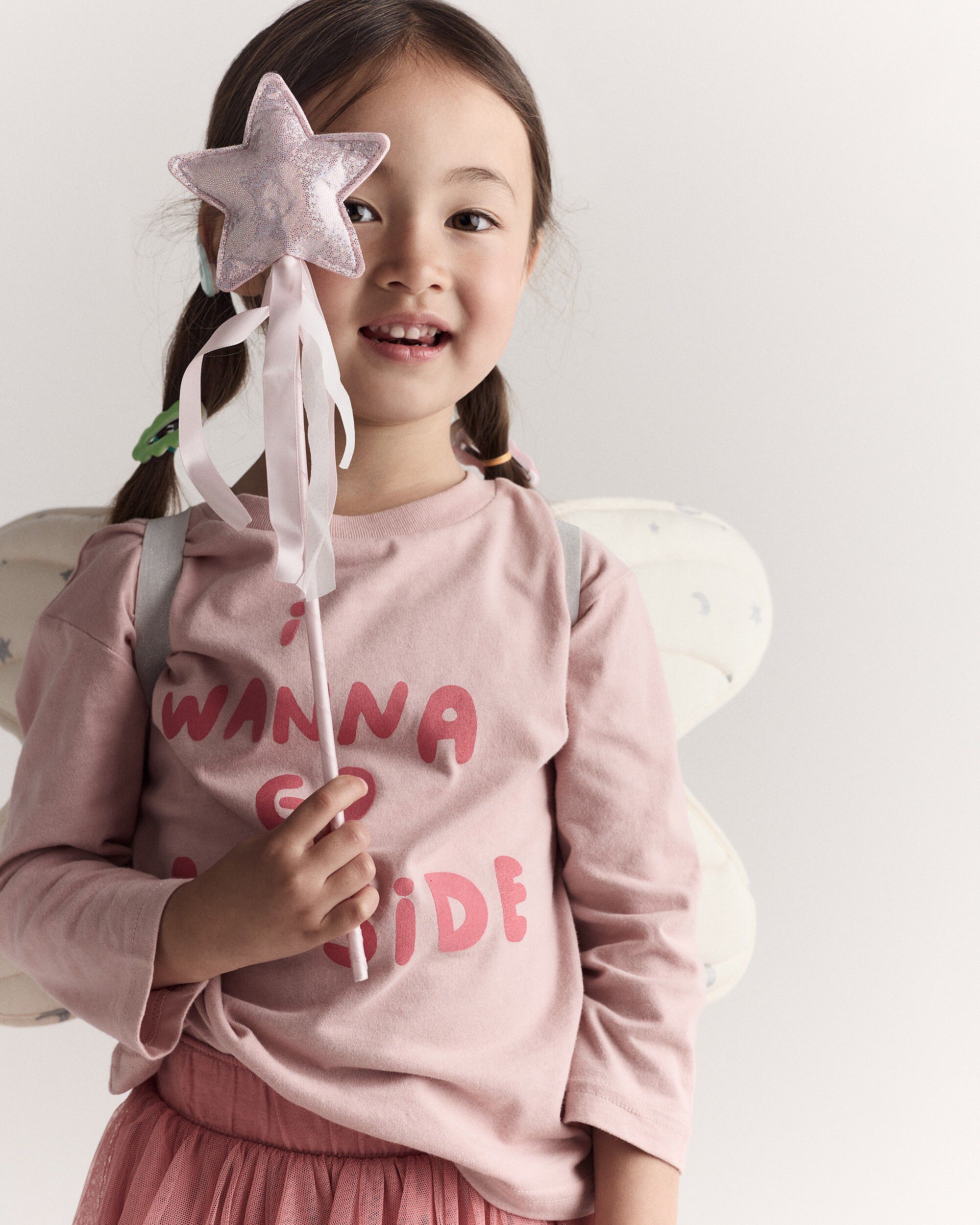 Toddler Girl 'I Wanna Go Outside' Long-Sleeve Relaxed Graphic Tee - Light Pink