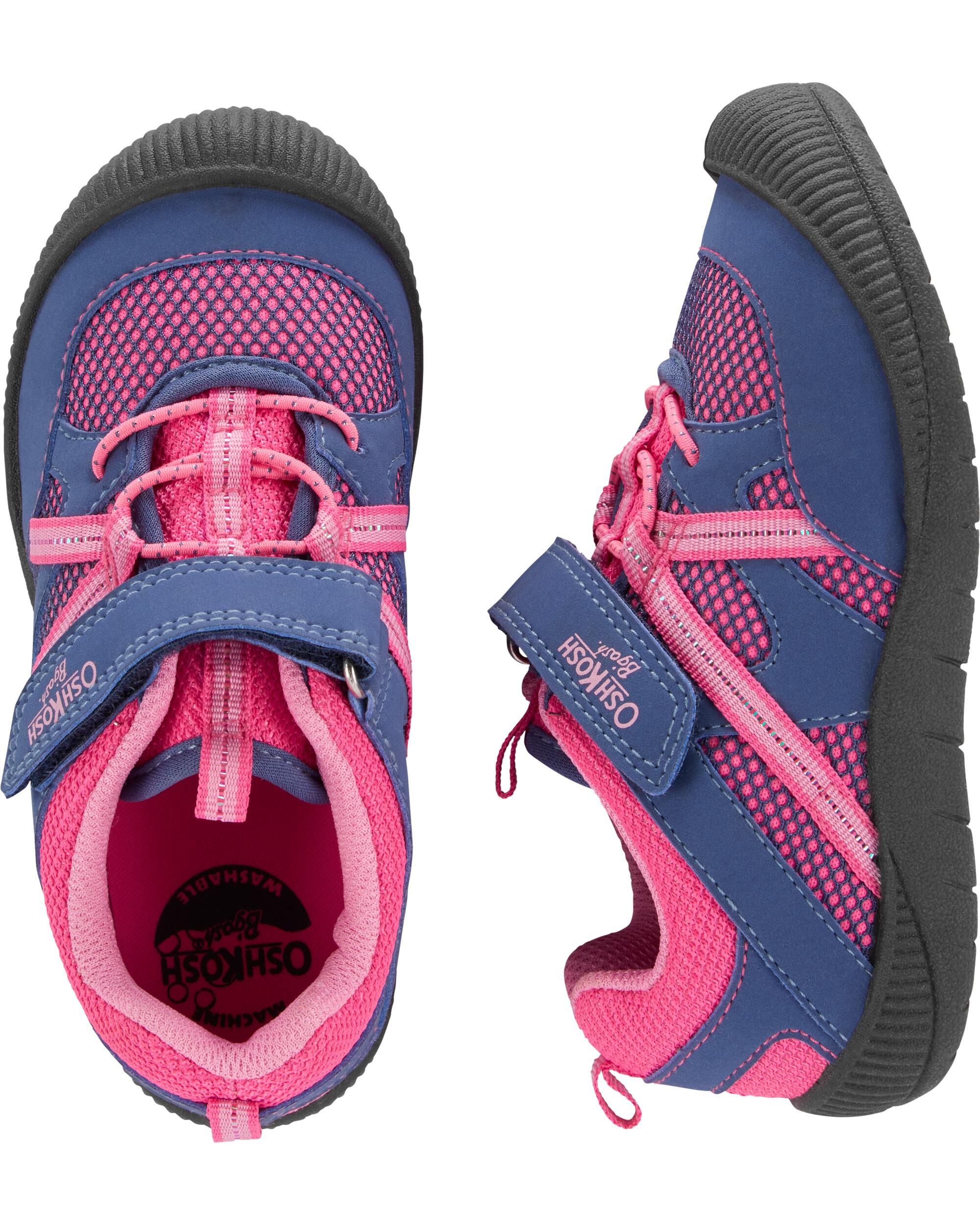 oshkosh bump toe athletic sneakers