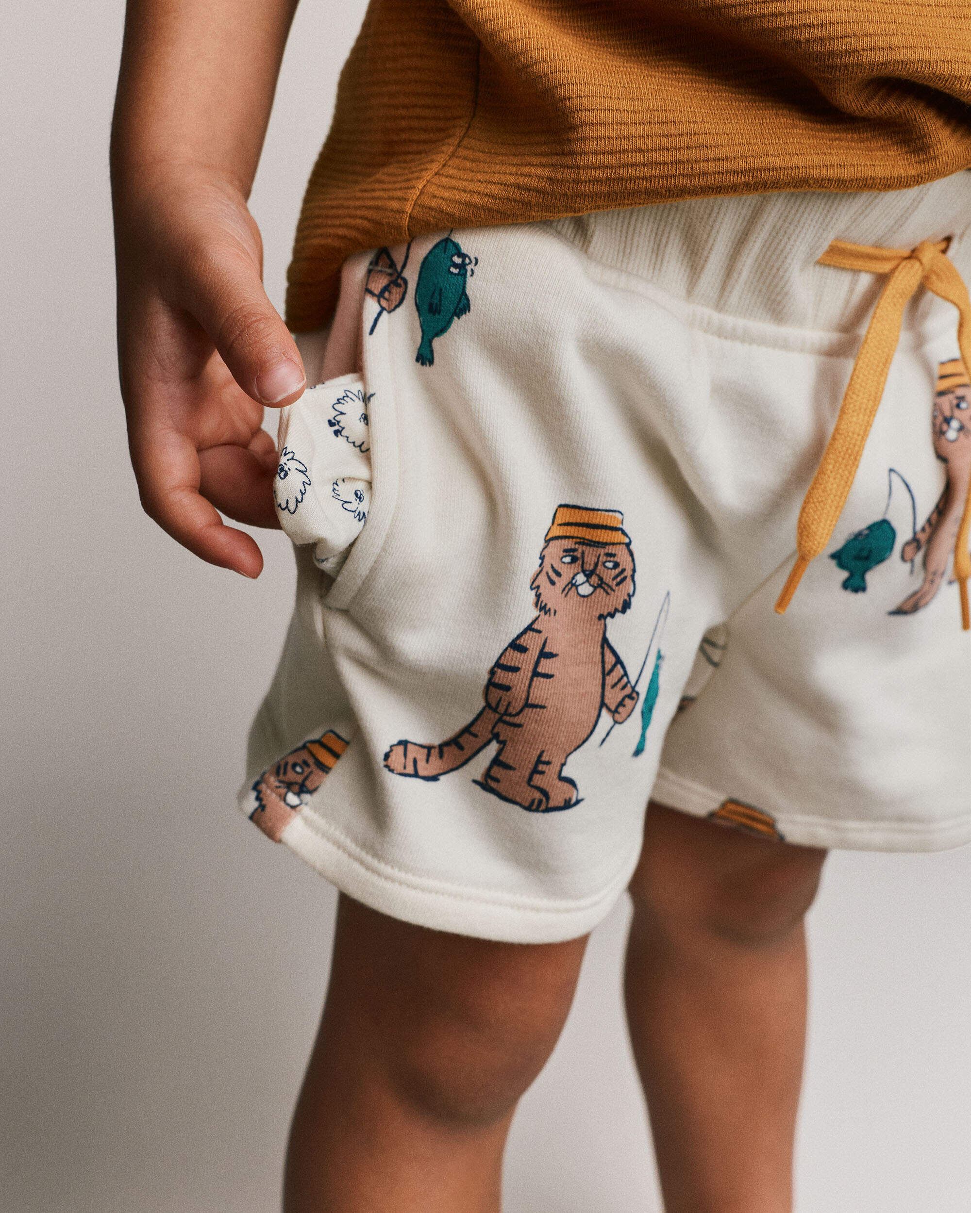 Otter Avenue Toddler City Park™ Short in Fishing Tiger Print 12M Cream