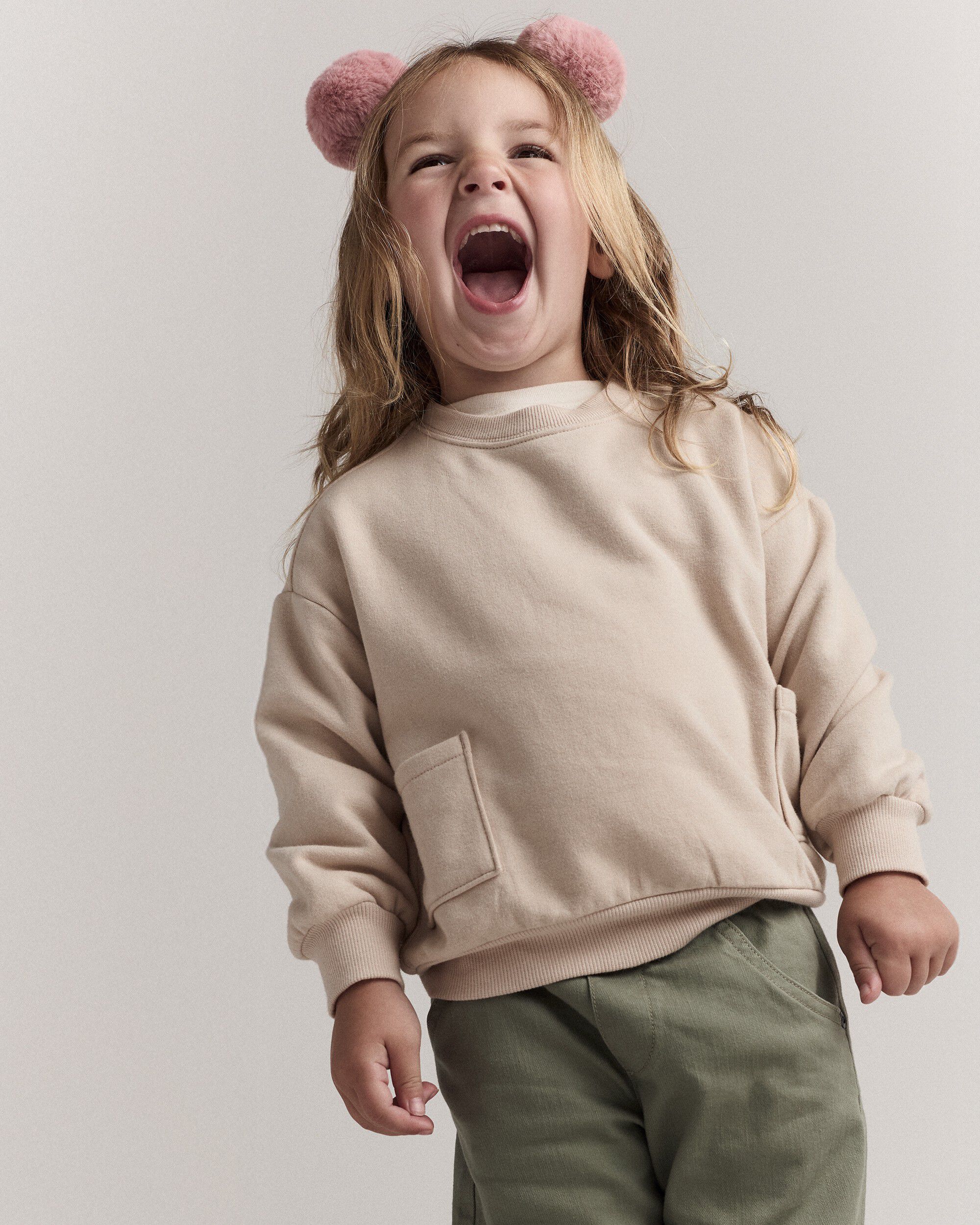 Otter Avenue Toddler Otter Sweatshirt with Pockets 12M Khaki $18