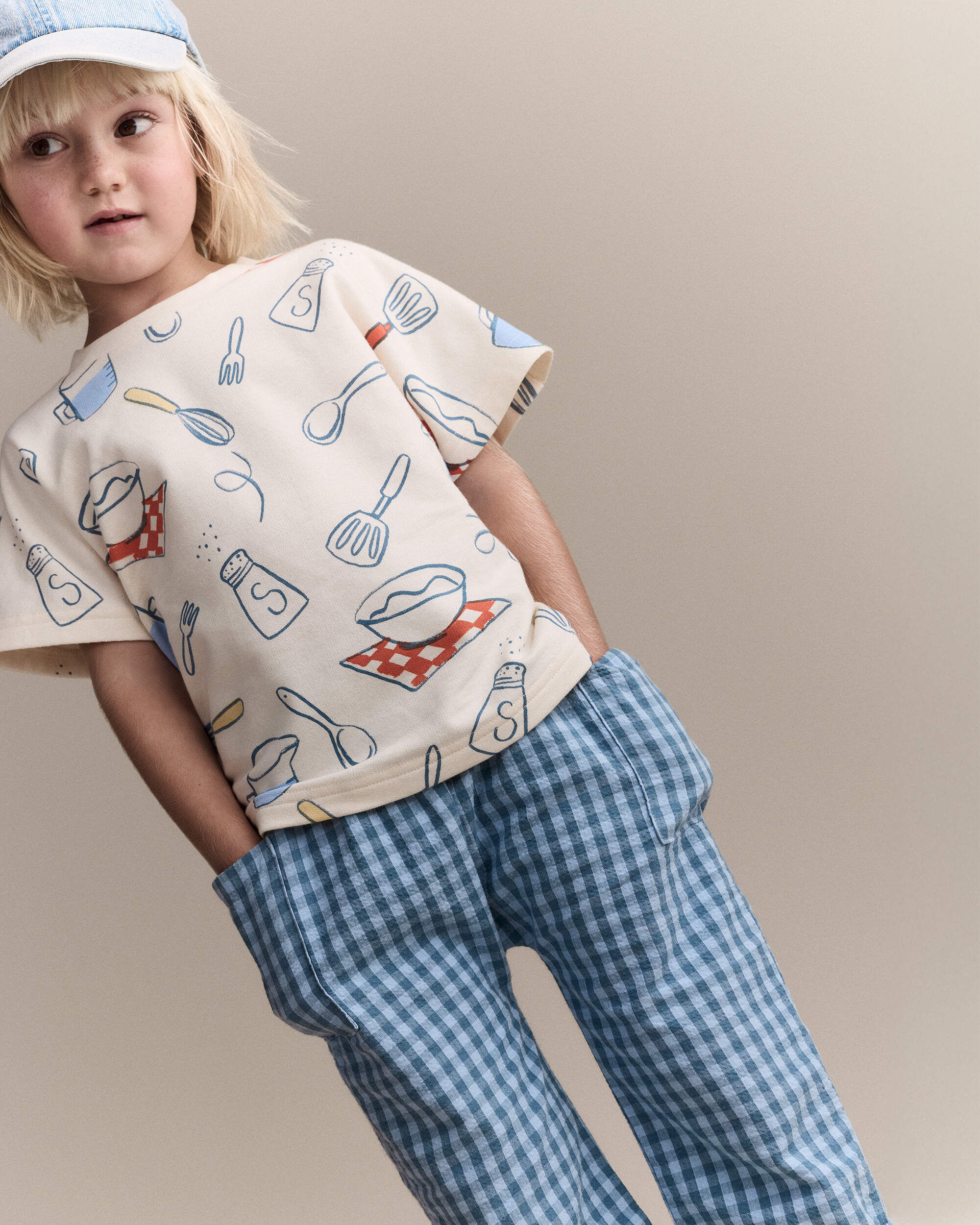 Otter Avenue Toddler Dolman Tee in Baking Print 12M Cream 12$