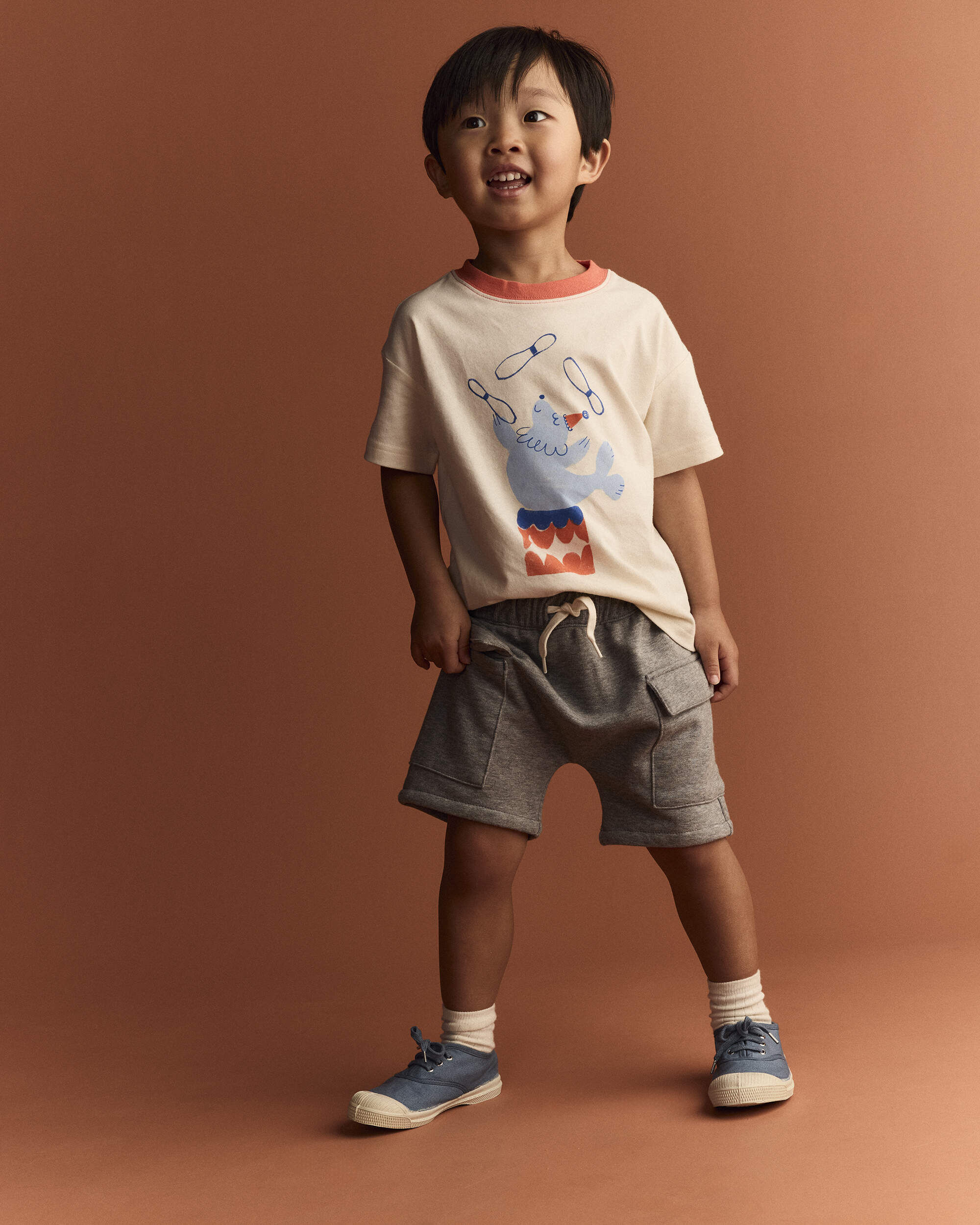 Otter Avenue Toddler Boy French Terry Cargo Shorts with Pockets 12M Grey 16$