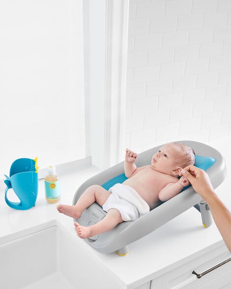  Product image 3 of Moby Recline & Rinse Bather