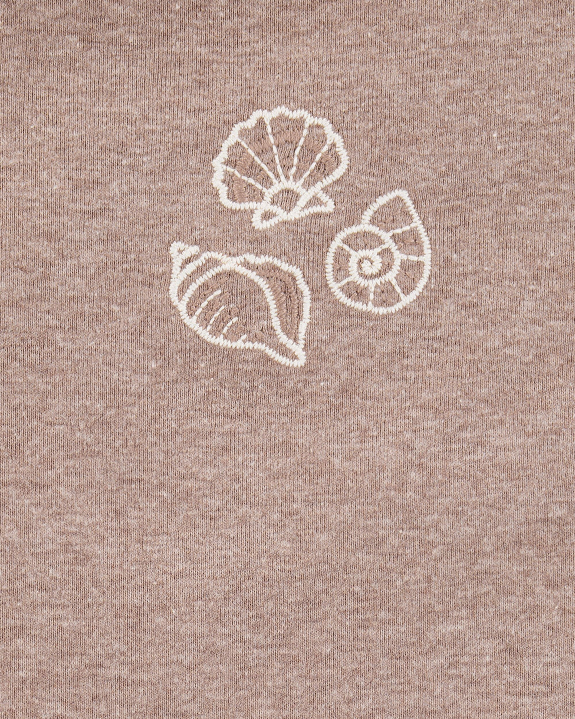 Kid 2-Piece Seashell Graphic Tee & Striped Linen Look-Alike Flowy Pull-On Shorts Set
