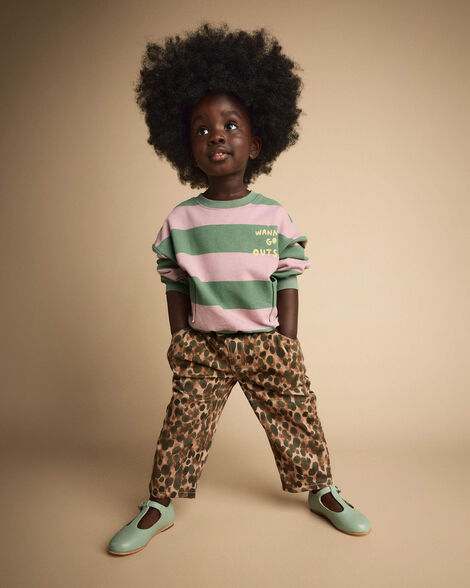 Toddler 'I Wanna Go Outside!' Otter Sweatshirt™ with Pockets in Stripes - Olive/Pink