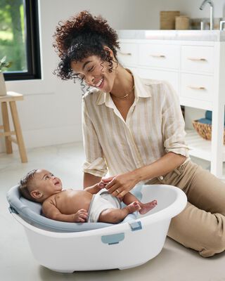 Product image 2 of Wave 4-in-1 Baby Bath Tub