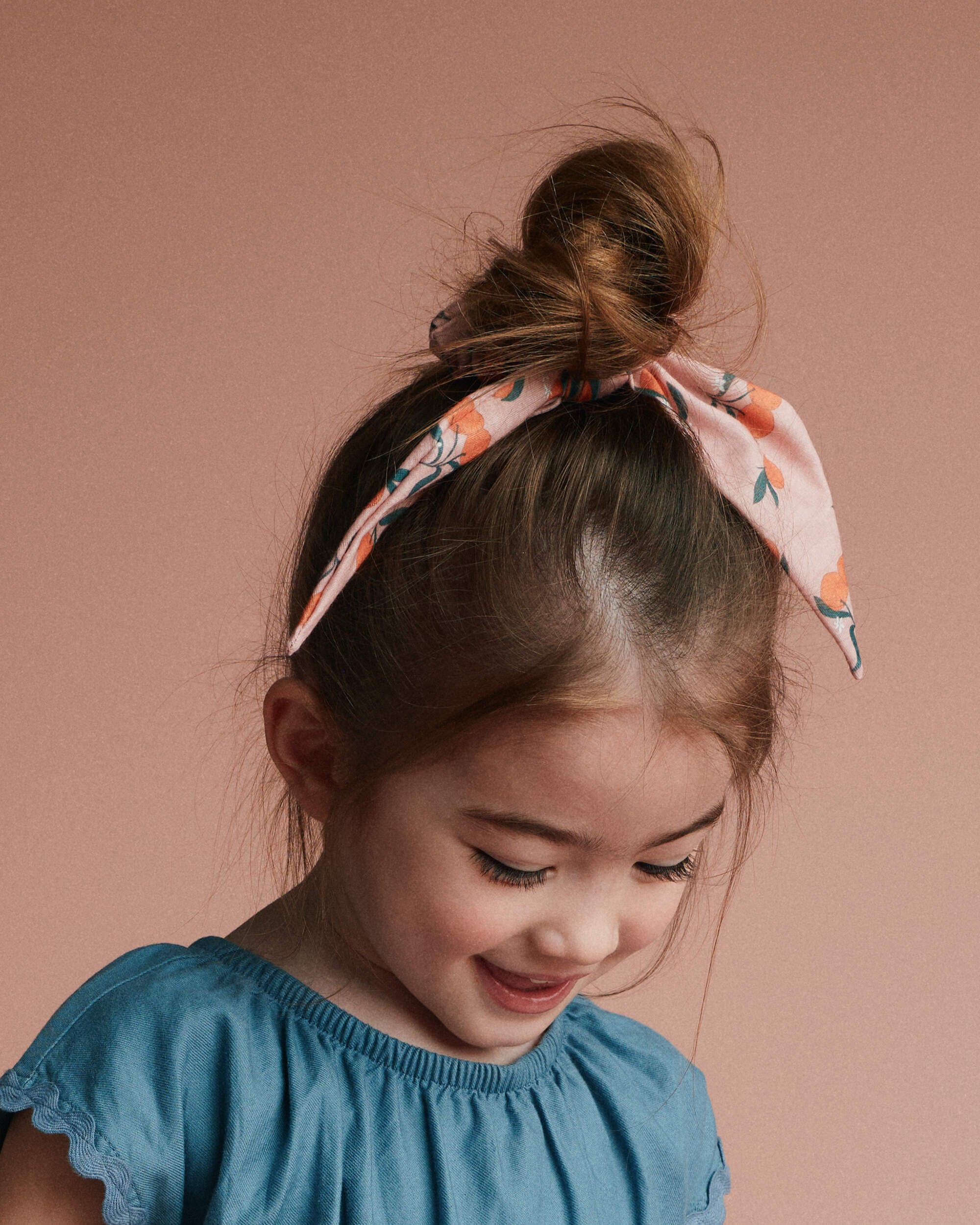 Otter Avenue Toddler Girl 2-Pack Bow Scrunchies in Clementine Grove Print One Size Hot PinkRose 10$