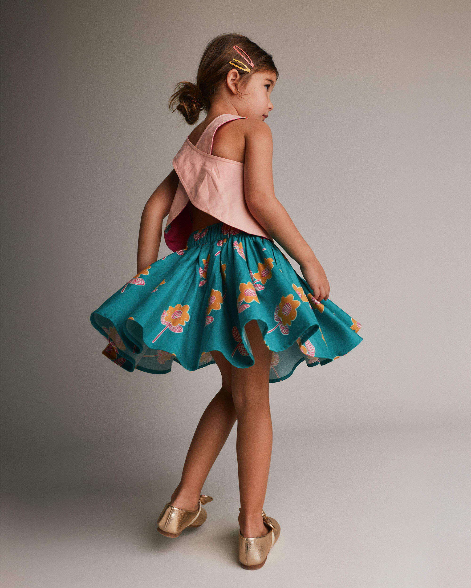 Otter Avenue Toddler Girl Avenue Twirl Mini Skirt in Floral Print 12M Teal 26$