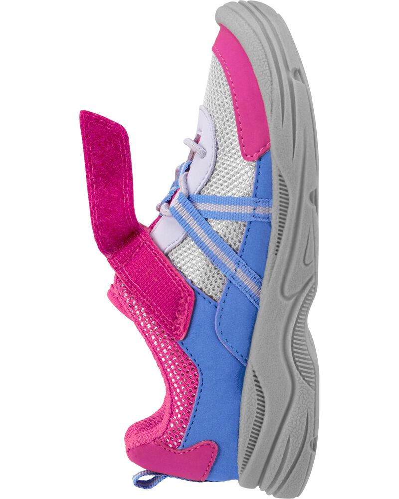 bump sneakers