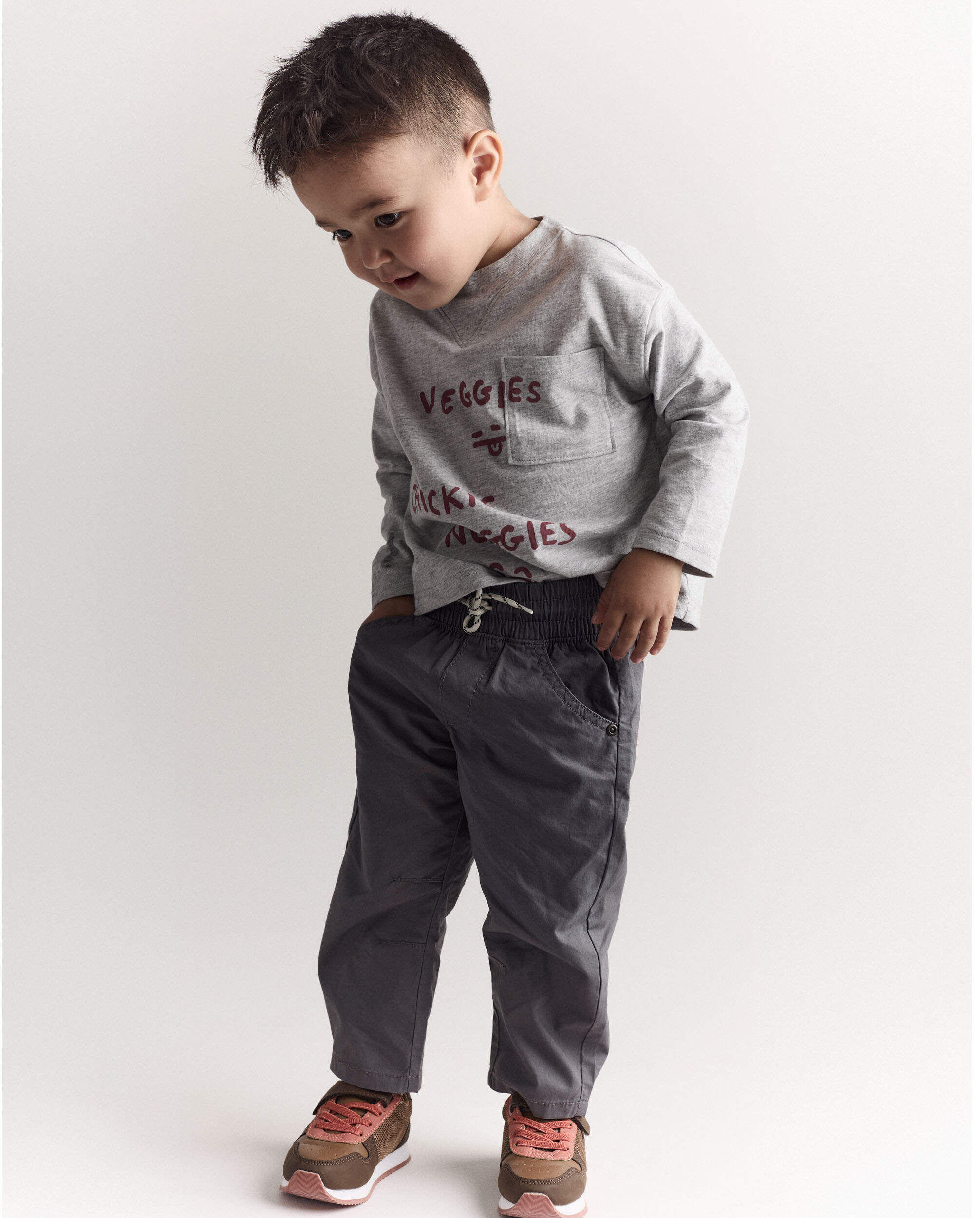 Toddler 'Chicken Nuggies' Long-Sleeve Pocket Graphic Tee - Heather Grey