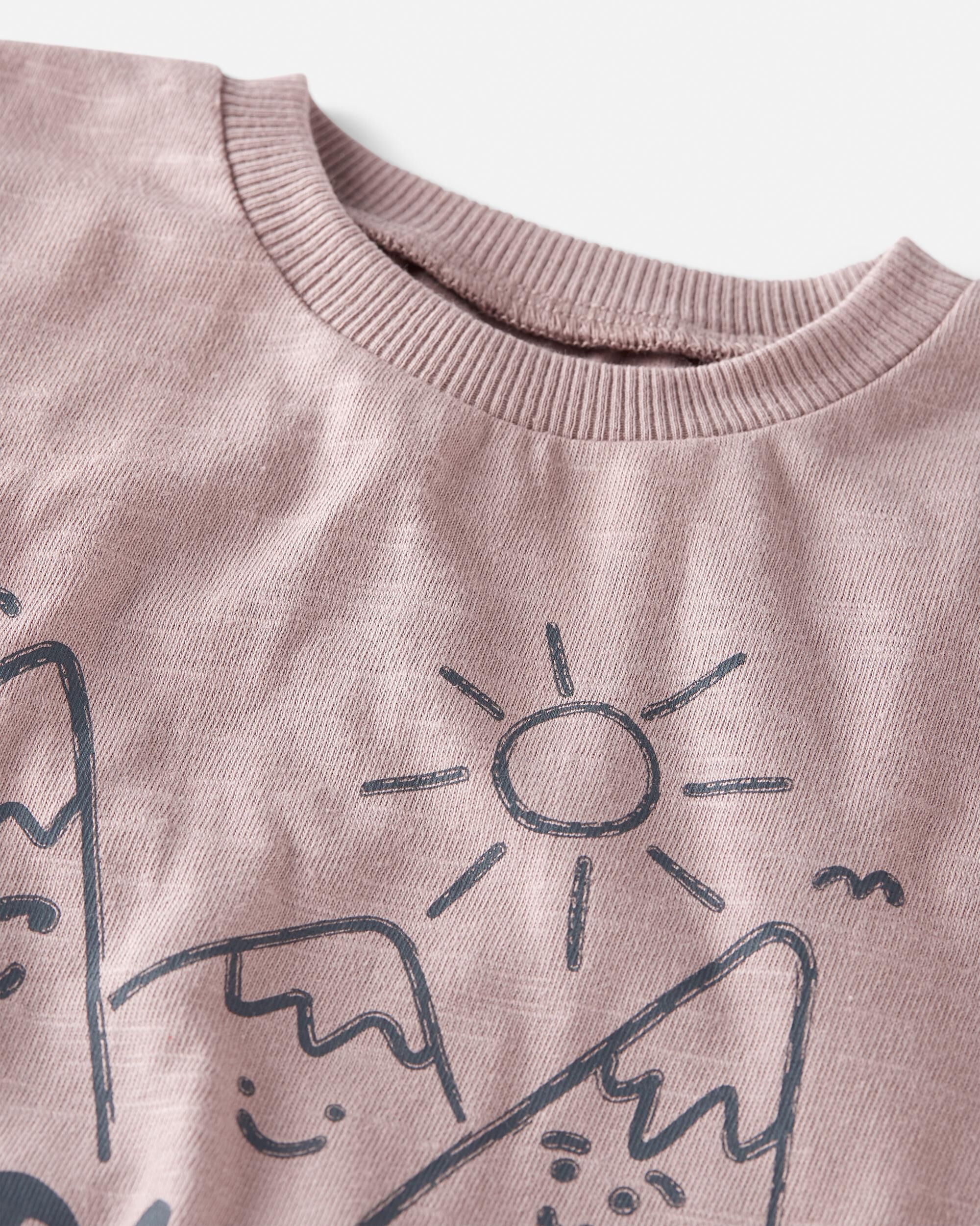 Tシャツ・カットソー   Graphic Baby Fit Crop T-Shirt KS1641 Meet And Greet Graphic T-shirt Little Girls 4-6x - White