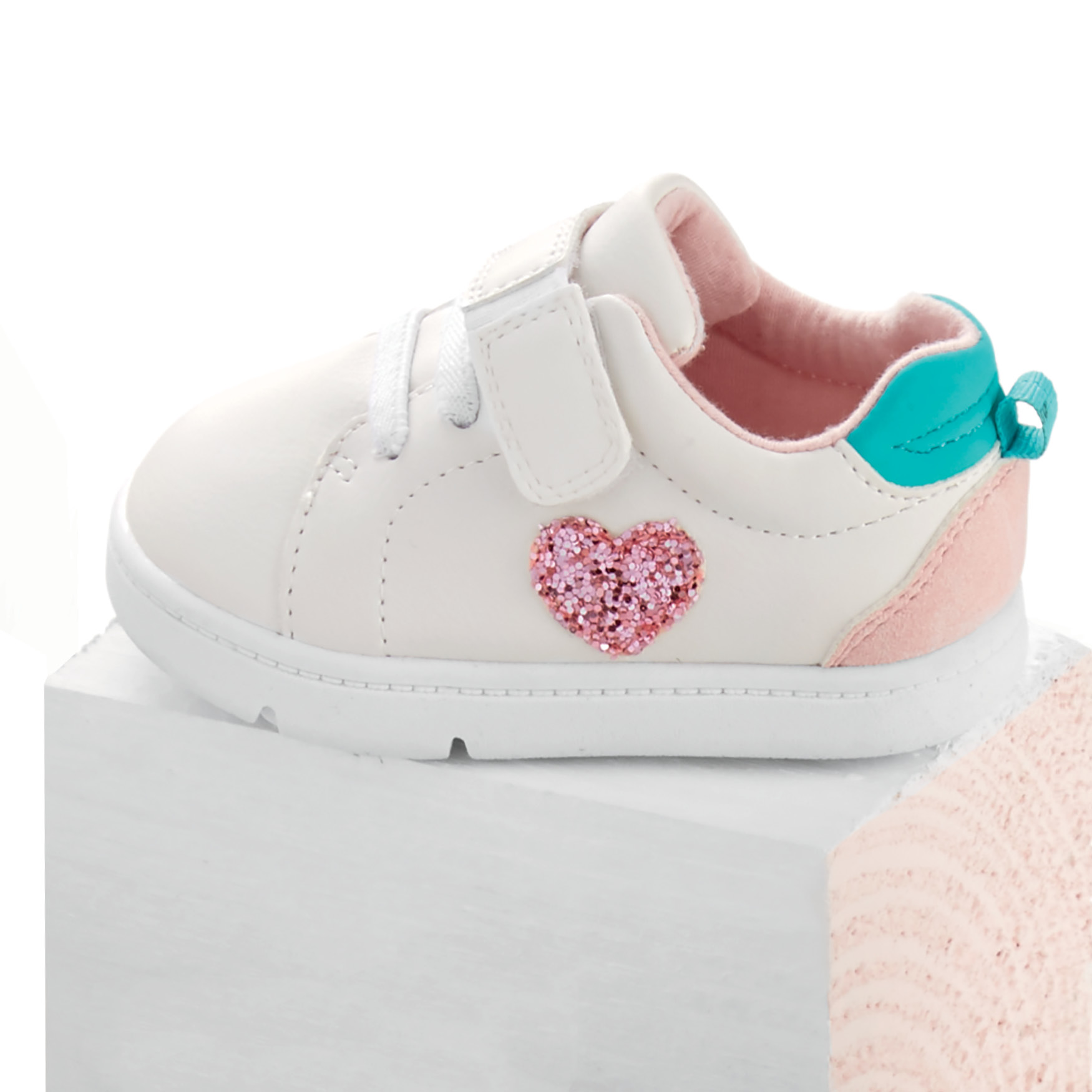 are walking shoes good for babies