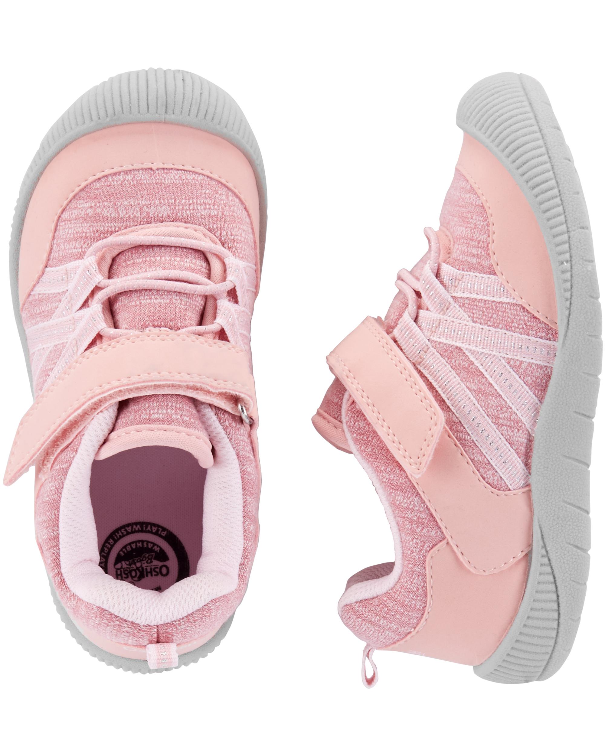 oshkosh bump toe athletic sneakers
